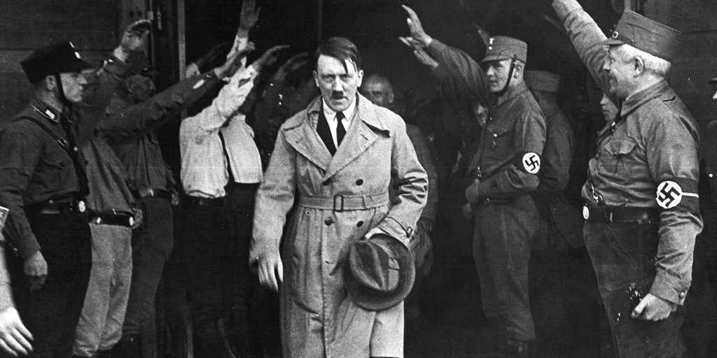 قتل عام هیتلر