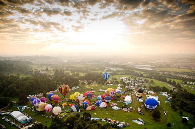 Top-10-Hot-Air-Ballooning-bristol-Photo